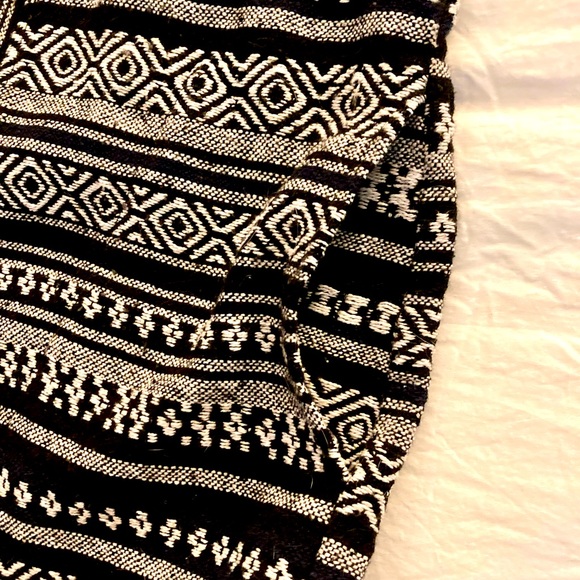 Traditional Thai open front woven cotton jacket - Picture 7 of 7